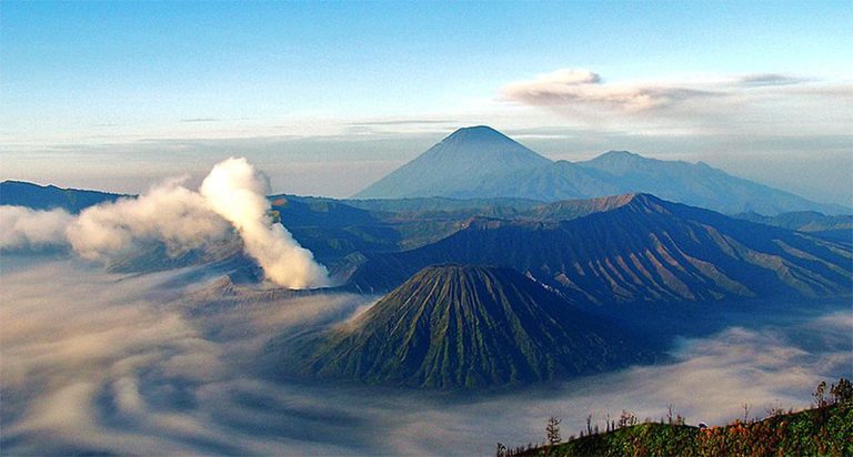 3-Days Mount Bromo and Ijen Crater